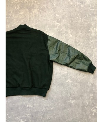 Blouson varsity Delong est présent 