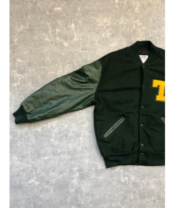 Blouson varsity Delong est présent 