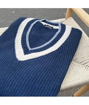 Pull « cricket » emblématique en maille bleu marine et beige français