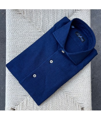 Chemise en denim flanelle bleu foncé col italien chez Cornerstreet bien 