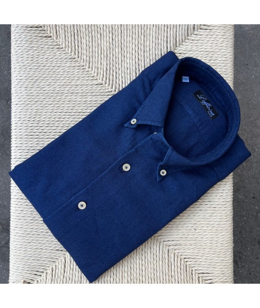 Chemise en denim flanelle bleu foncé col « button down » ouvre sa boutique