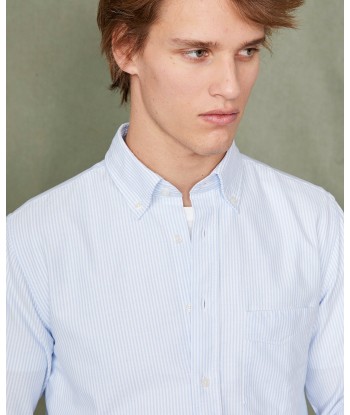 Chemise new button down est présent 