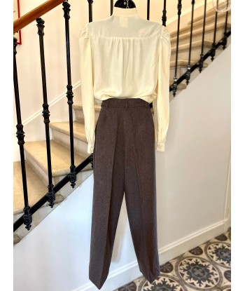 Pantalon marron-gris 50% de réduction en Octobre 2024