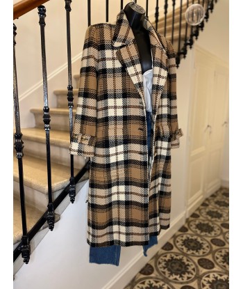 Manteau tartan d'Europe débarque